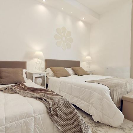 Flos Guest House Лучера Экстерьер фото